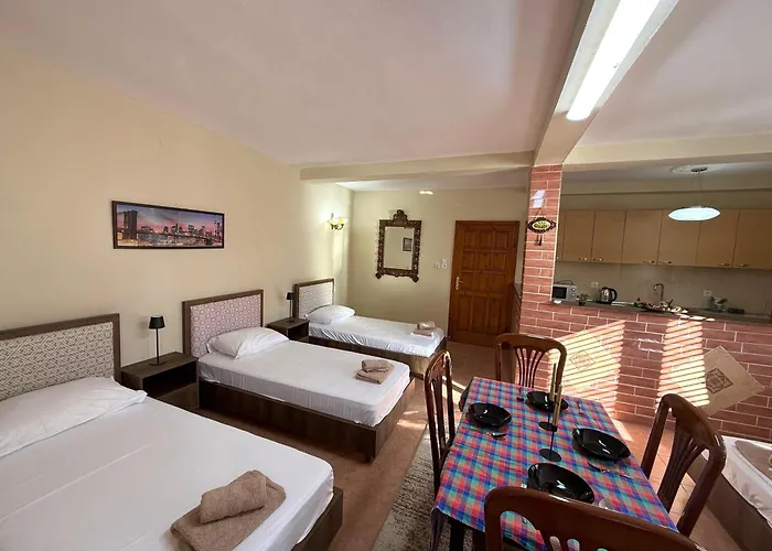 Shkodra Guest House 2