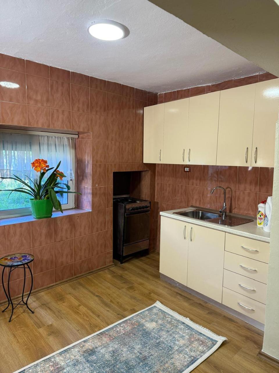 2 Apartment